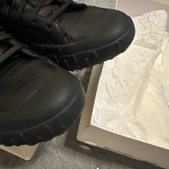 Y-3 High Sneakers - Picture 7 of 10